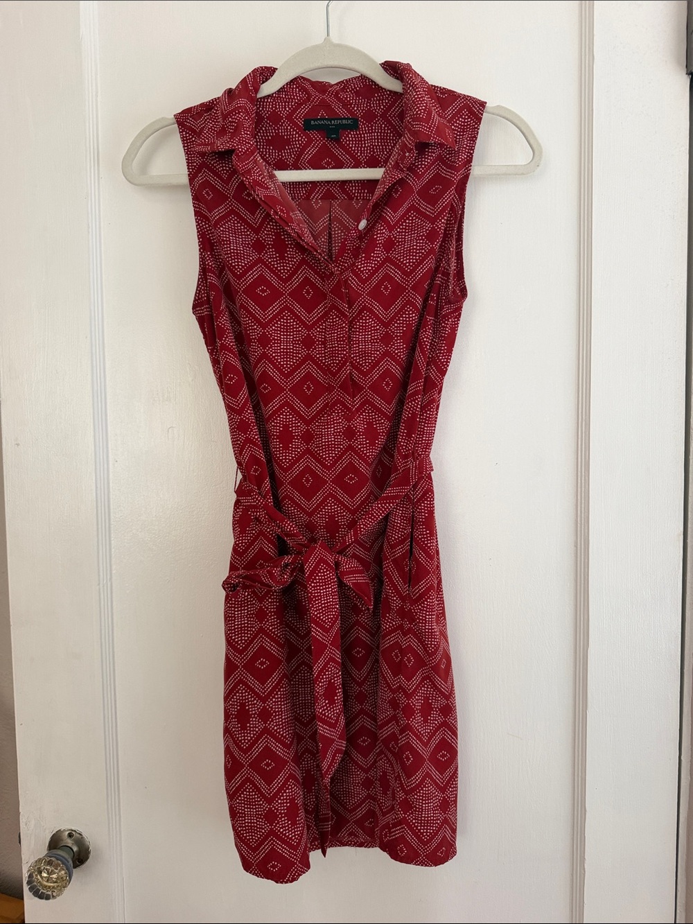Banana Republic Red Geometric Sleeveless Shirt Dress with Tie Size Small